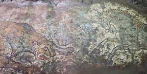 Действовали на основании оперативной информации: в Турции спасли 1500-летнюю мозаику от контрабандистов (фото)»>