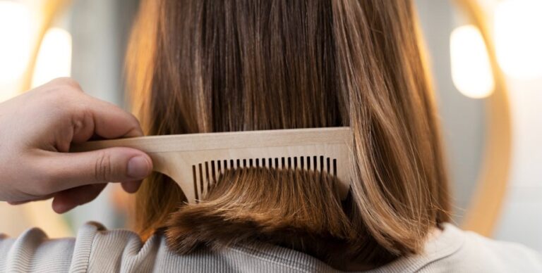 Осенью выпадает больше волос: ученые говорят, что это вовсе не миф»>