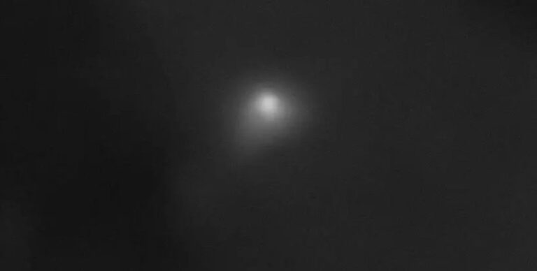 Межзвездный объект 3I/ATLAS: новые фотографии NASA показывают, что это на самом деле (фото)»>