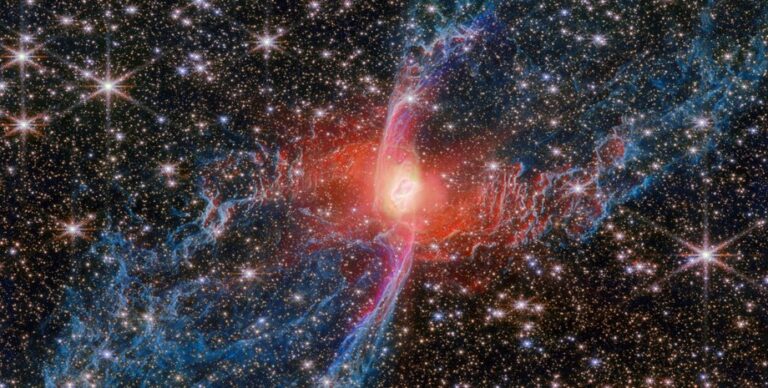 Туманность Красный Паук хранит тайну в своем центре: таким может стать и наше Солнце (фото)»>