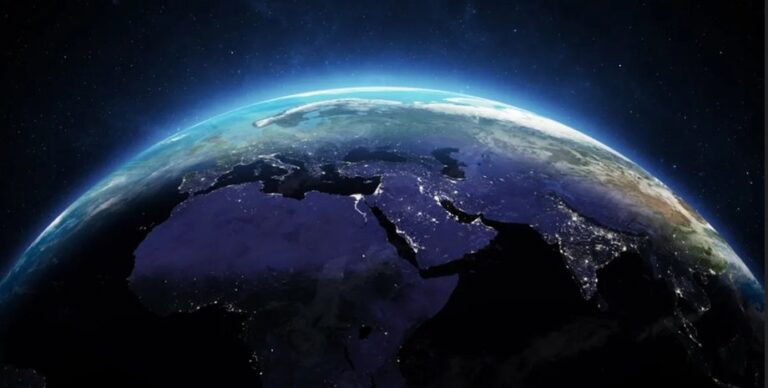 Африка разделяется на два континента: может образоваться новый океан (фото)»>