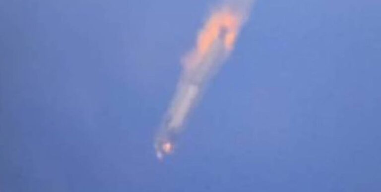 Первая государственная многоразовая ракета Китая упала на Землю после запуска в космос (видео)»>