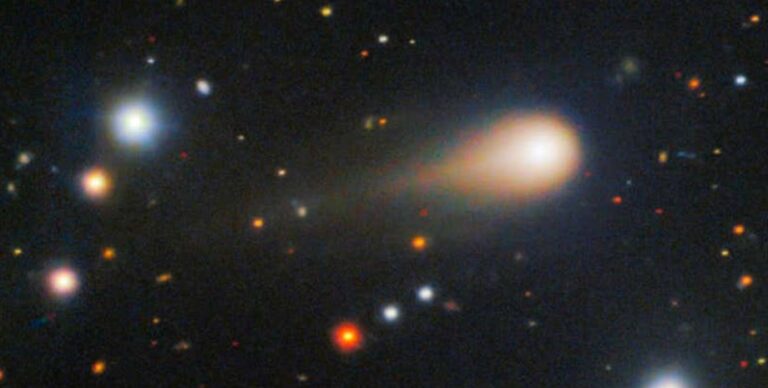 Ученые искали признаки инопланетян на межзвездном объекте 3I/ATLAS: обнаружено нечто странное»>