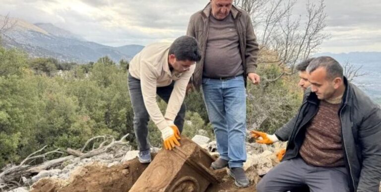 В горах пастух обнаружил древний артефакт: почему археологи перезахоронили находку»>