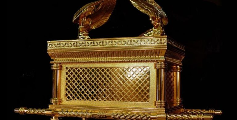 Ковчег Завета может быть спрятан на райском острове: где он находится»>