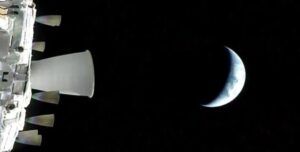 Миссия «Артемида-2»: астронавты NASA сделали фотографию Земли на пути к Луне (фото)»>