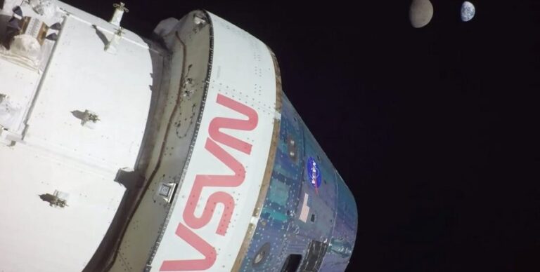 Миссия «Артемида-2» завершена: капсула с астронавтами приводнилась в Тихом океане (фото)»>