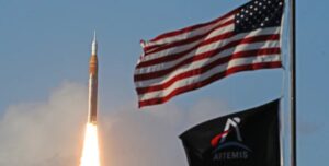 NASA потеряло связь с астронавтами лунной миссии «Артемида-2»: это не все проблемы (видео)»>