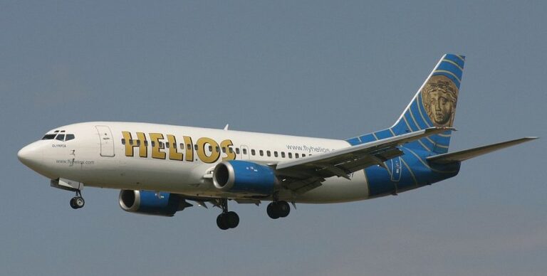 Самолет-призрак: Boeing 737 летел сам 3 часа и разбился, 121 человек погиб, что случилось»>