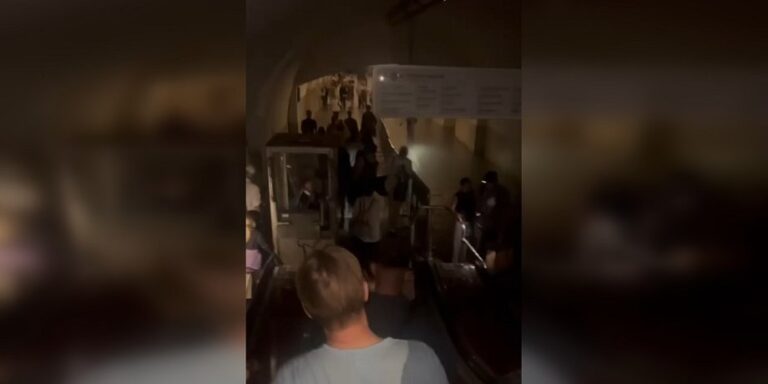 В Москве внезапный блэкаут, почти по всей России отключился интернет: что произошло»>