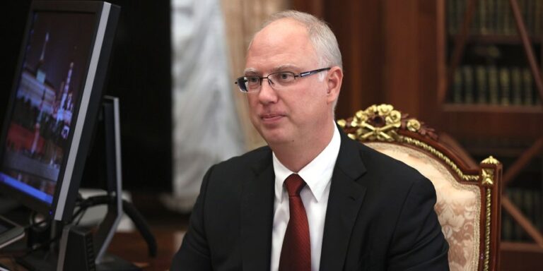 Посланник Путина летит в США: в Нью-Йорке его ждут представители Трампа»>