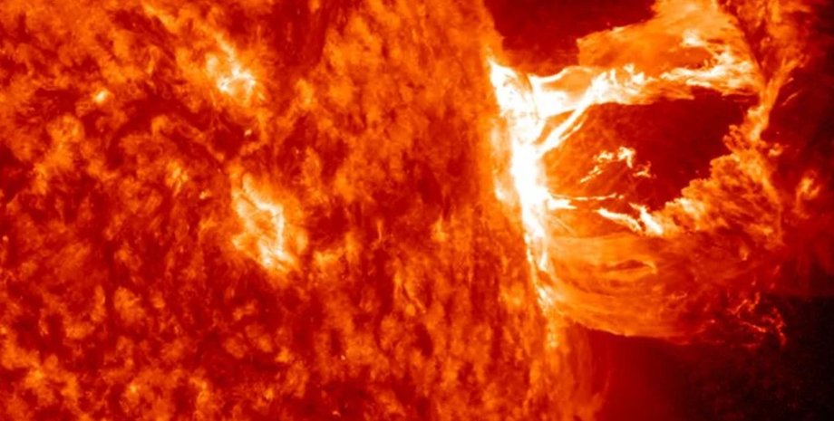 Солнце вспышка