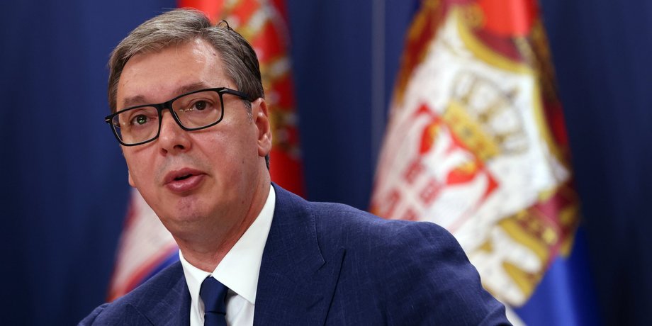 "Последний вечер в этом здании": президент Сербии Вучич объявил о своей отставке (видео)